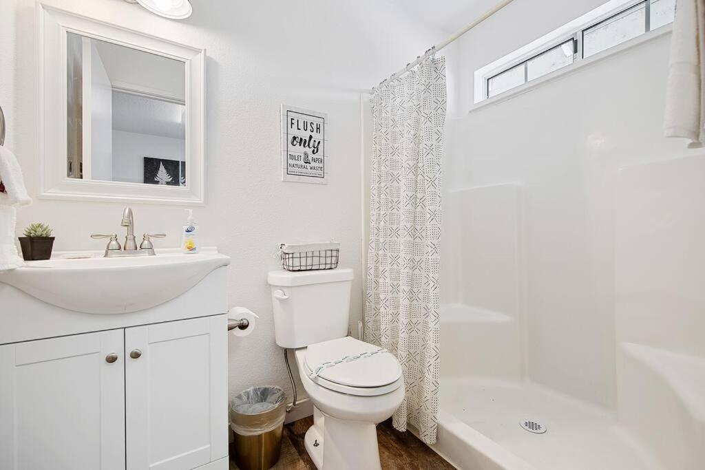 Couples Studio 1 W Full Kitchen Διαμέρισμα Oakhurst Εξωτερικό φωτογραφία